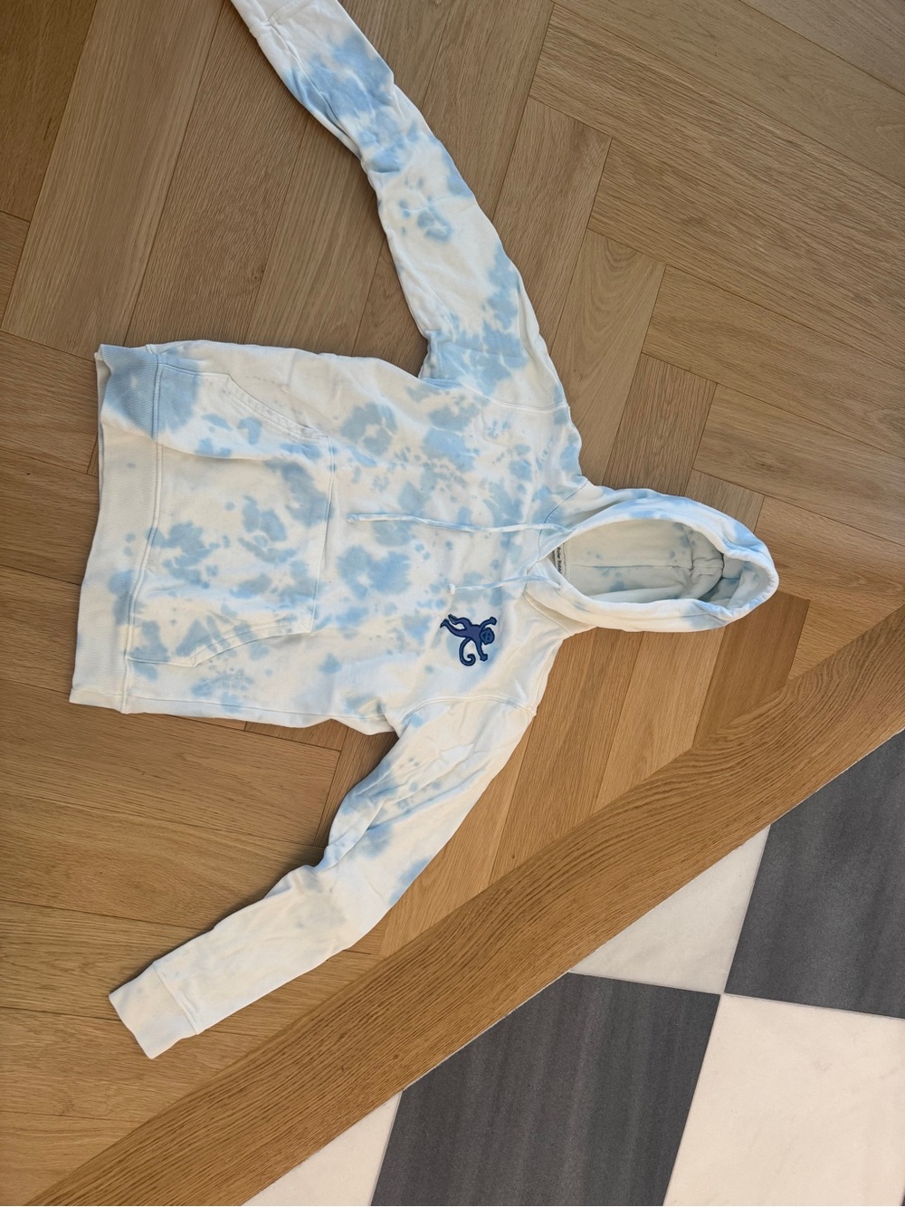 Roller Rabbit Light Blue & White Tie-Dye Hoodie
